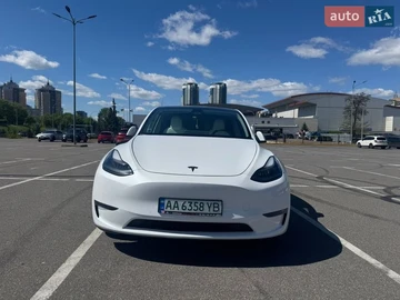 Авто Tesla Model Y 2022 № 8632473