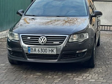 Авто Volkswagen Passat 2010 № 8632501