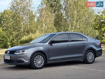 Авто Volkswagen Jetta 2012 № 8632503