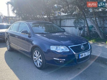 Авто Volkswagen Passat 2010 № 8632628