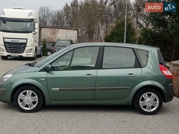 Авто Renault Scenic 2004 № 8632642