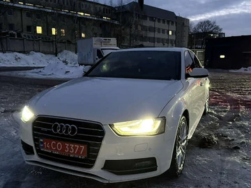 Авто Audi A4 2015 № 8632713