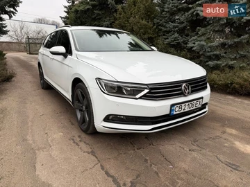 Авто Volkswagen Passat 2018 № 8632716