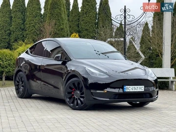Авто Tesla Model Y 2024 № 8632869