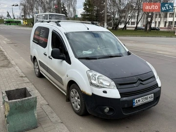 Авто Citroen Berlingo 2010 № 8632925
