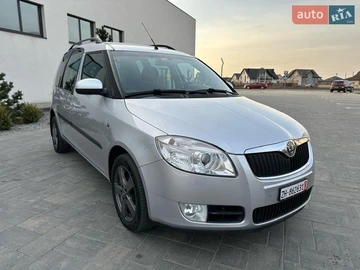 Авто Skoda Roomster 2008 № 8633074