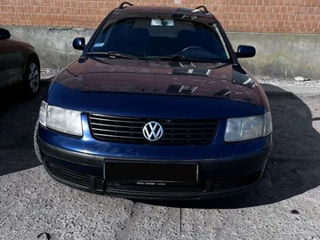 Авто Volkswagen Passat 2000 № 8633383