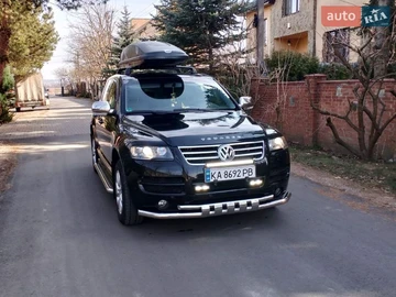 Авто Volkswagen Touareg 2005 № 8633459