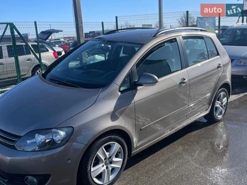 Авто Volkswagen Golf Plus 2009 № 8633466