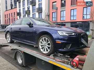 Авто Audi A4 2018 № 8633473
