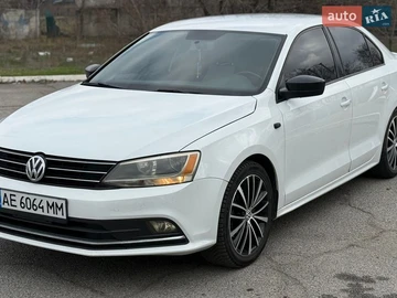 Авто Volkswagen Jetta 2015 № 8633501