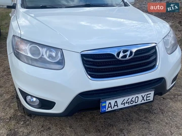 Авто Hyundai Santa Fe 2010 № 8633502