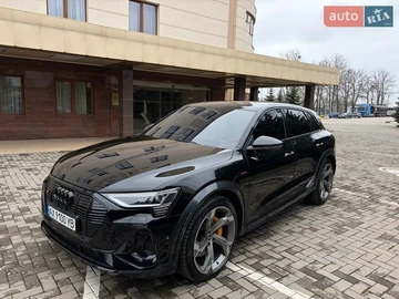 Авто Audi E-Tron S 2021 № 8633766