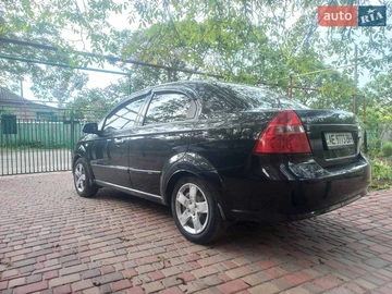 Авто Chevrolet Aveo 2007 № 8633836