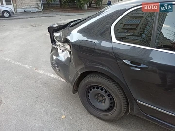 Авто Skoda Superb 2013 № 8633875
