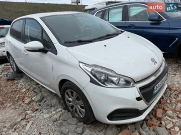 Авто Peugeot 208 2019 № 8633886
