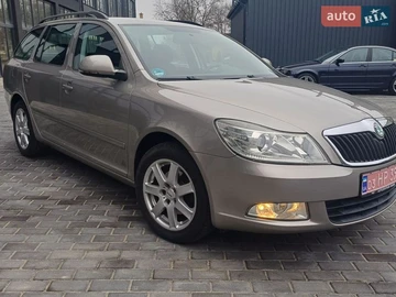 Авто Skoda Octavia 2010 № 8633942