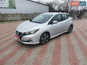 Авто Nissan Leaf 2018 № 8633980