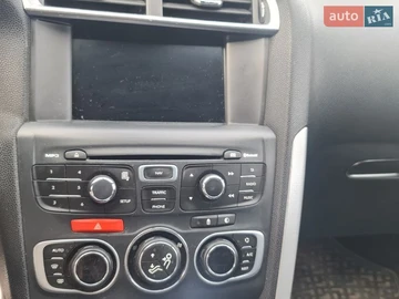 Авто Citroen Ds4 2015 № 8633995