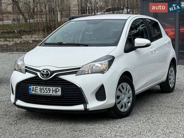 Авто Toyota Yaris 2016 № 8634004