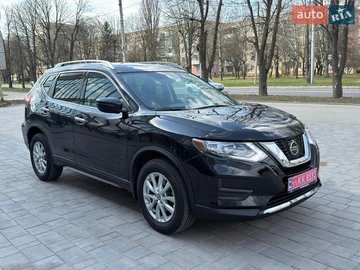 Авто Nissan Rogue 2018 № 8634049