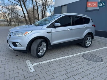 Авто Ford Escape 2019 № 8634060