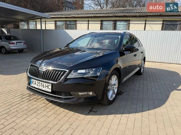 Авто Skoda Superb 2017 № 8634238
