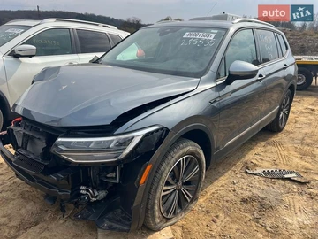 Авто Volkswagen Tiguan 2024 № 8634256