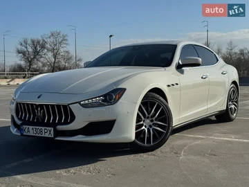 Авто Maserati Ghibli 2020 № 8634325