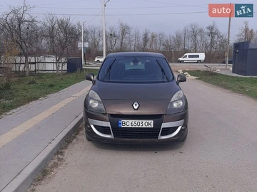 Авто Renault Scenic 2011 № 8634537