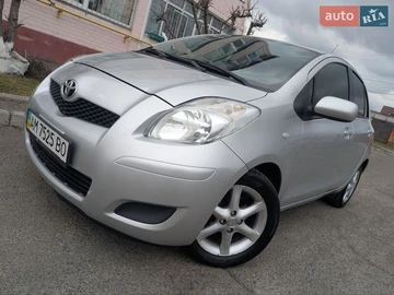 Авто Toyota Yaris 2010 № 8634545