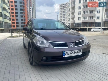 Авто Nissan Tiida 2008 № 8634575