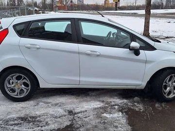 Авто Ford Fiesta 2012 № 8634598