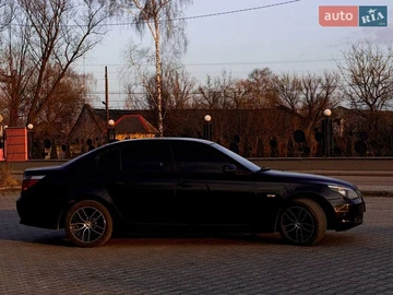 Авто BMW 5 Series 2006 № 8634604