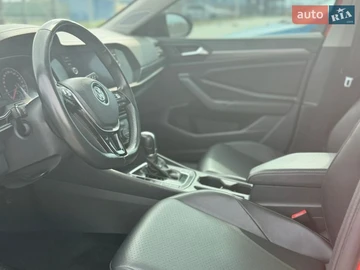 Авто Volkswagen Jetta 2019 № 8634872