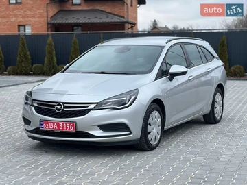 Авто Opel Astra 2019 № 8634882