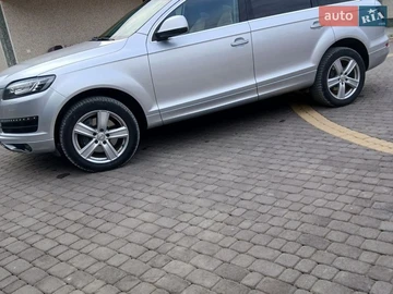 Авто Audi Q7 2011 № 8634924