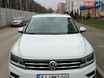 Авто Volkswagen Tiguan 2018 № 8634958