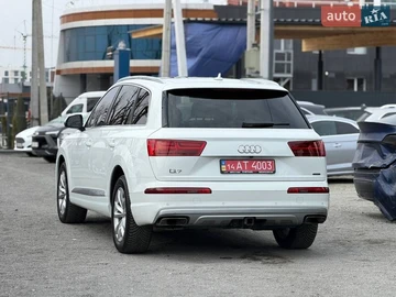 Авто Audi Q7 2019 № 8635158