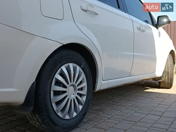 Авто Chevrolet Aveo 2008 № 8635208