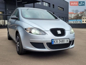 Авто SEAT Toledo 2004 № 8635225