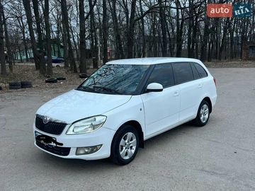 Авто Skoda Fabia 2013 № 8635413