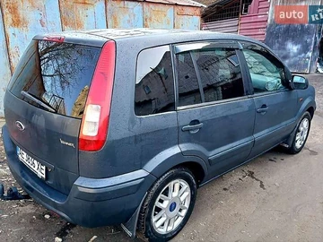 Авто Ford Fusion 2010 № 8635416
