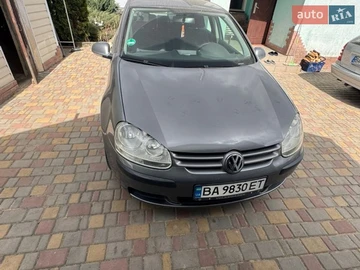 Авто Volkswagen Golf 2005 № 8635417