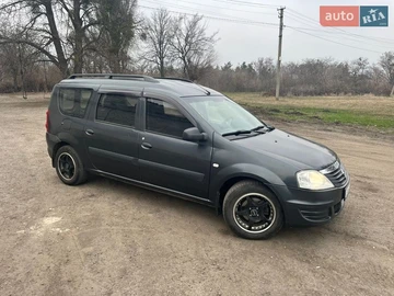 Авто Renault Logan 2010 № 8635425