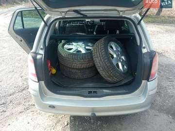 Авто Opel Astra 2010 № 8635450