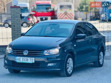 Авто Volkswagen Polo 2016 № 8635489