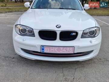 Авто BMW 1 Series 2010 № 8635492