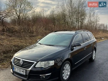 Авто Volkswagen Passat 2010 № 8635501