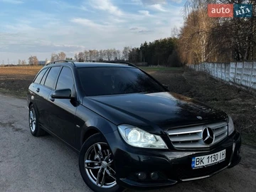 Авто Mercedes C-Class 2011 № 8635706